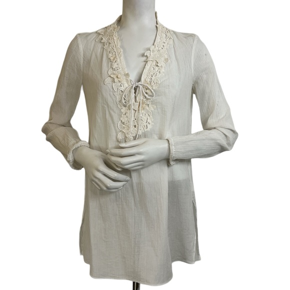 T Tahari Tops - T Tahari Top